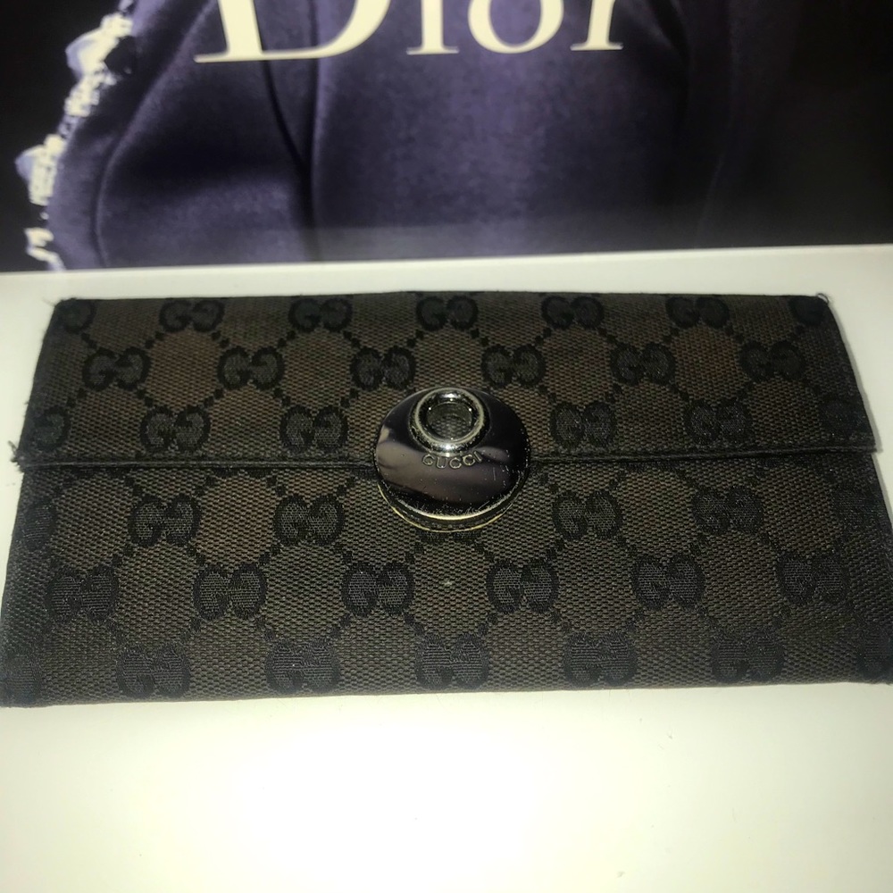 Gucci‎ vintage dark brown long wallet